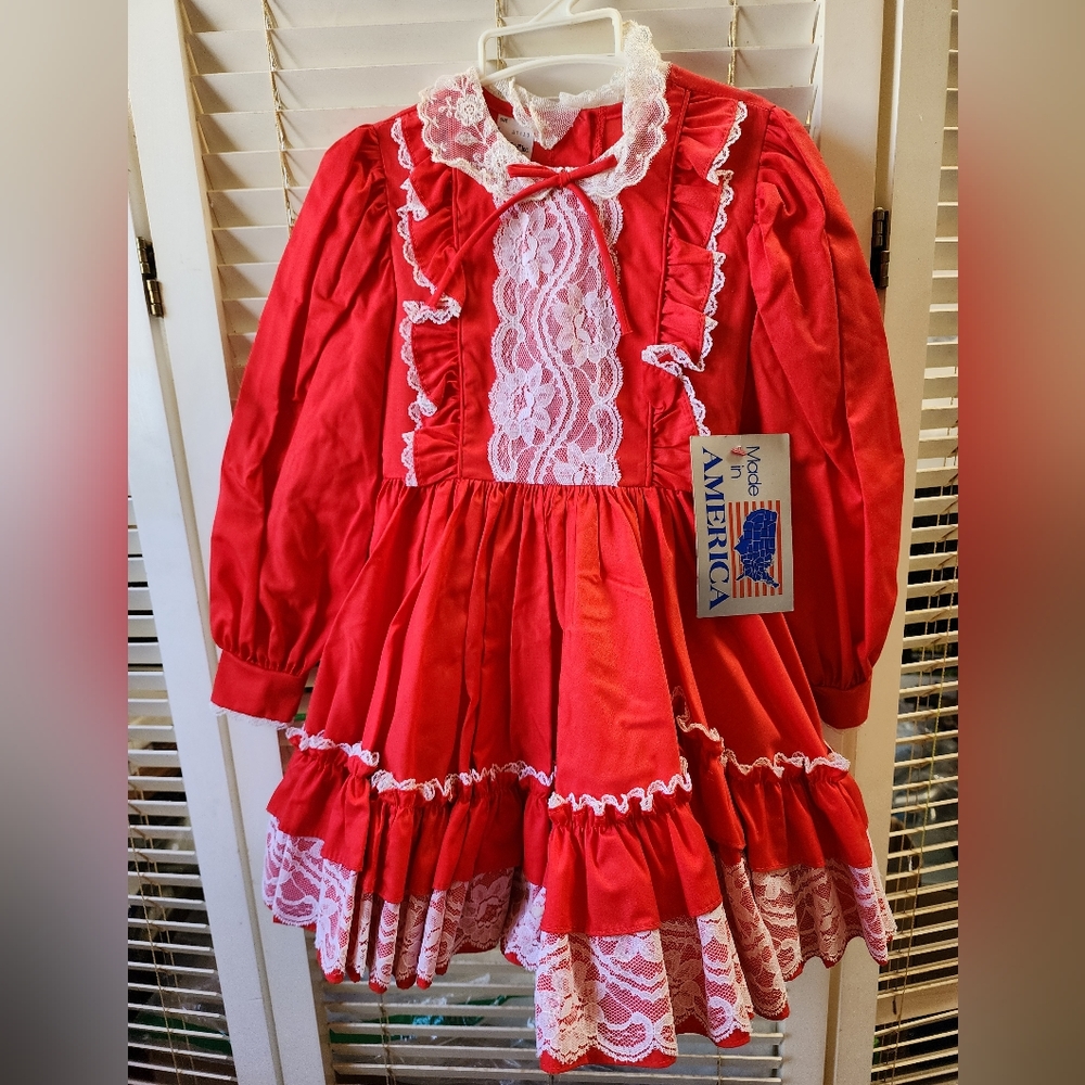 Mini World vintage dress size 4